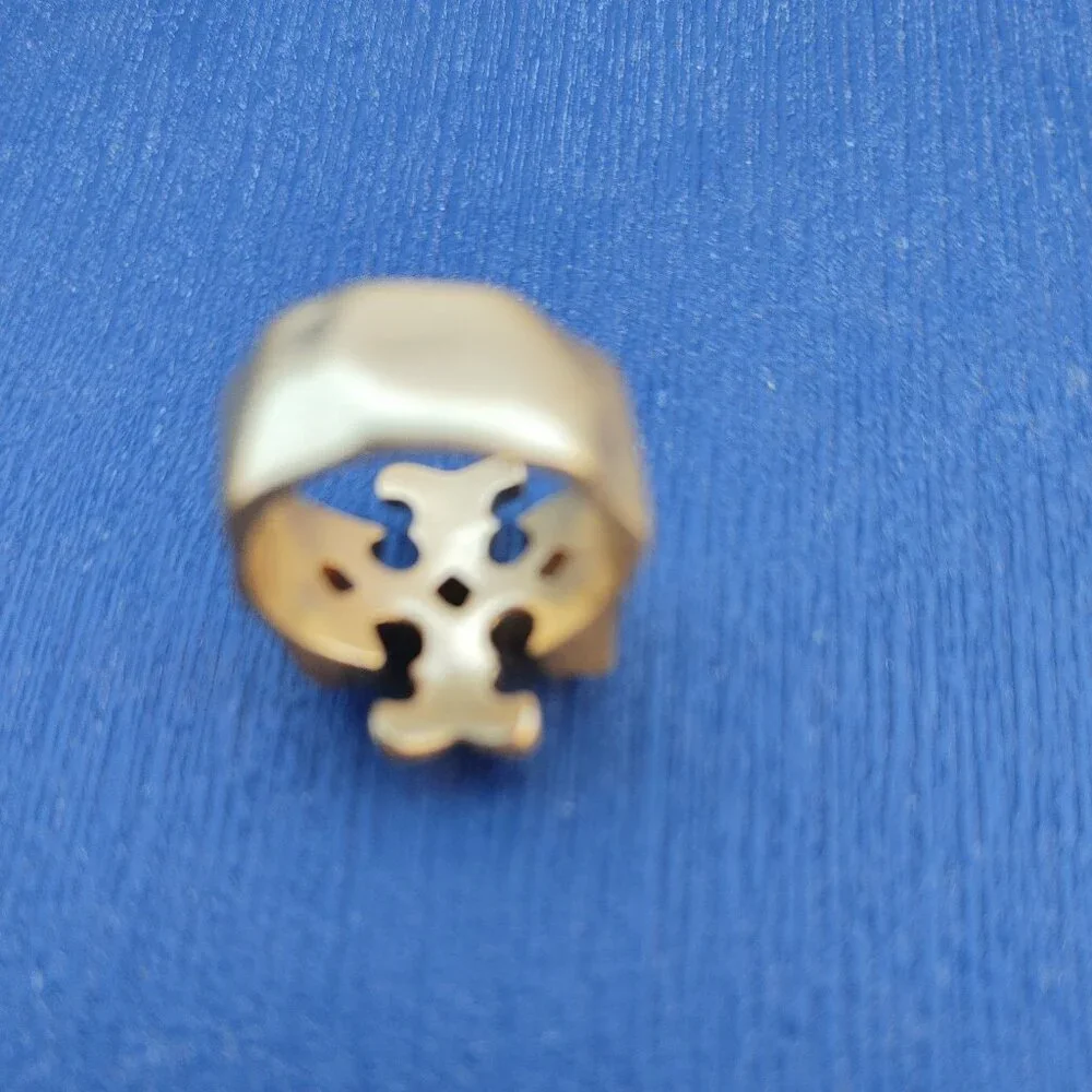 Tory Burch Ring Size 6 - Picture 8 of 16